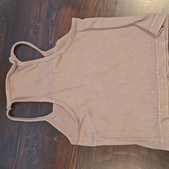 Women's AURA Ribbed Top - Picture 3 of 3